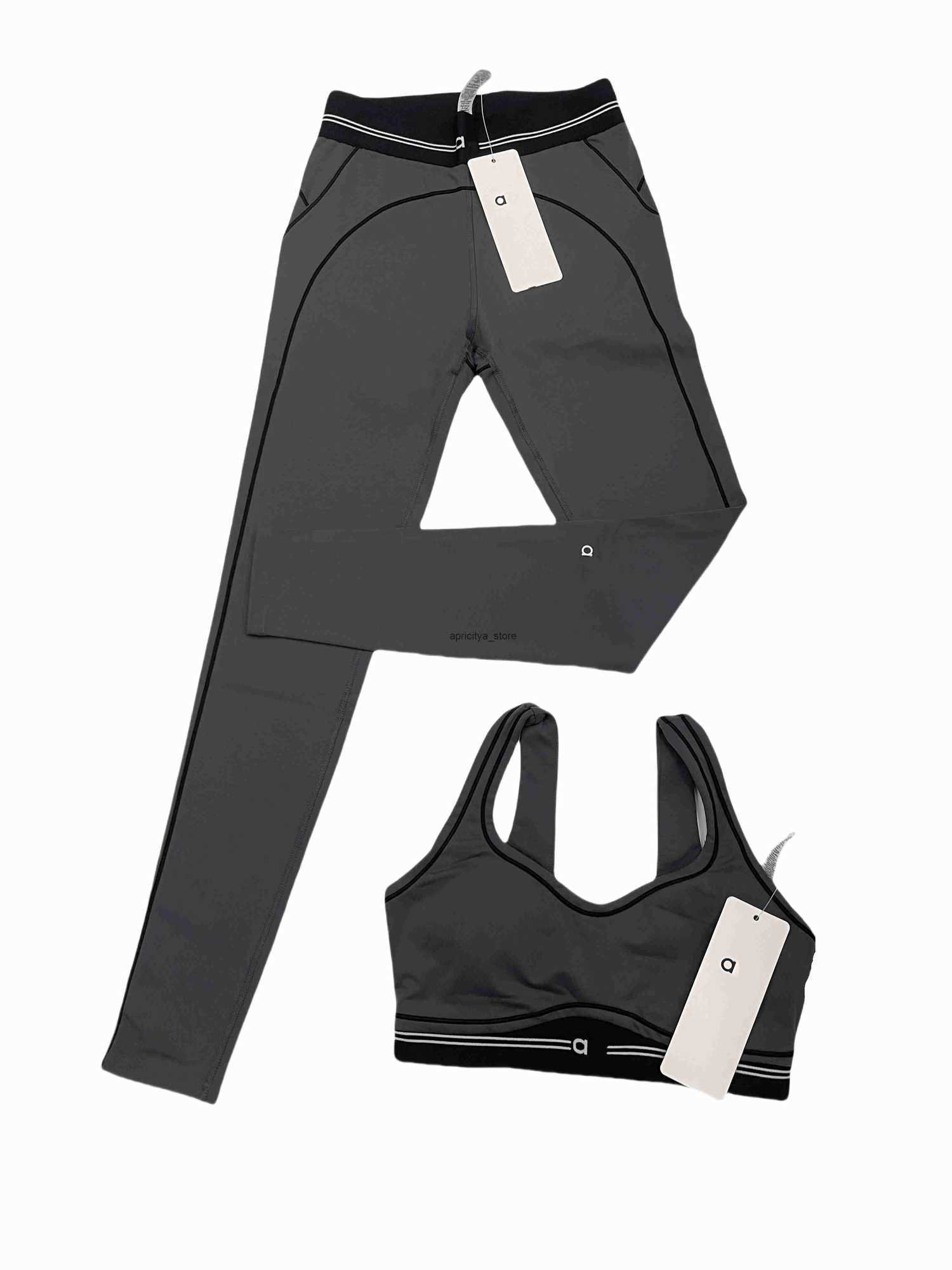 New Yoga Sets Sports Heart Throb Bra+Leggings High End White Striped Dance Yoga Outfits Summer Womens Running Fitness Gym Pilates Muse Alosets Suit Q2