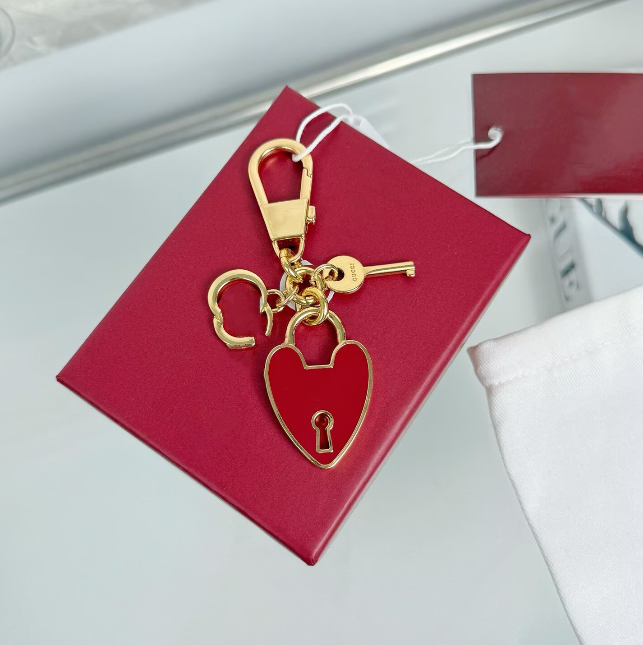 New 10 Style Designer Keychain Fashion bag charms GGs Keychains & Lanyards Luxury Brand Metal flower Keychains Car key Accessories cute cartoon key ring