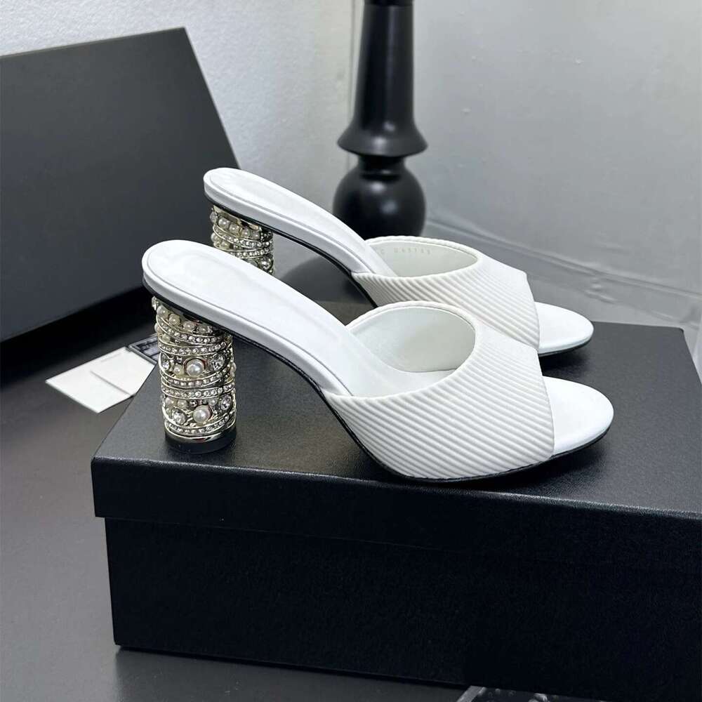 Women Size35-41 Genuine Leather Sandals Crystal Super High Heels Natural Cow Suede Pump Designer Shoes Zapatillas De Mujer