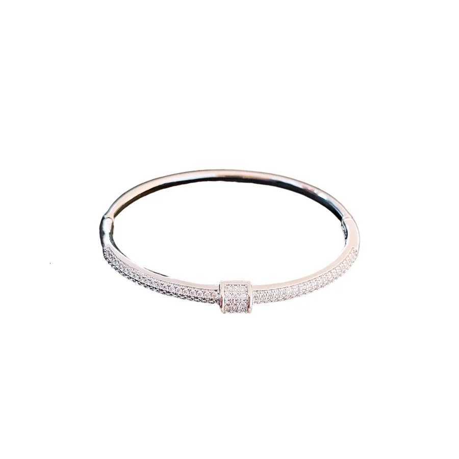 New South Korea Exquisite Geometric Simple Bracelet Elegant Fashion All-match Bracelet Womens Banquet JewelryW251121