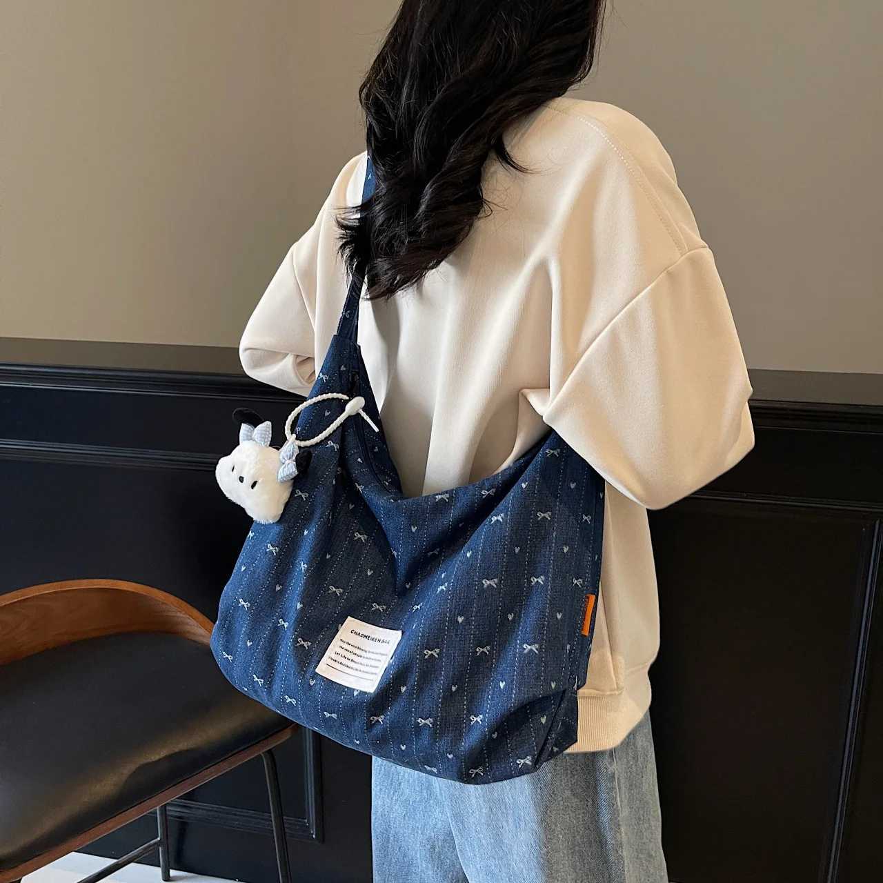 Cute Star Pattern Tote Bag - Spacious Zipper Closure Adjustable Strap Perfect for School Shopping Casual OutingsT251121