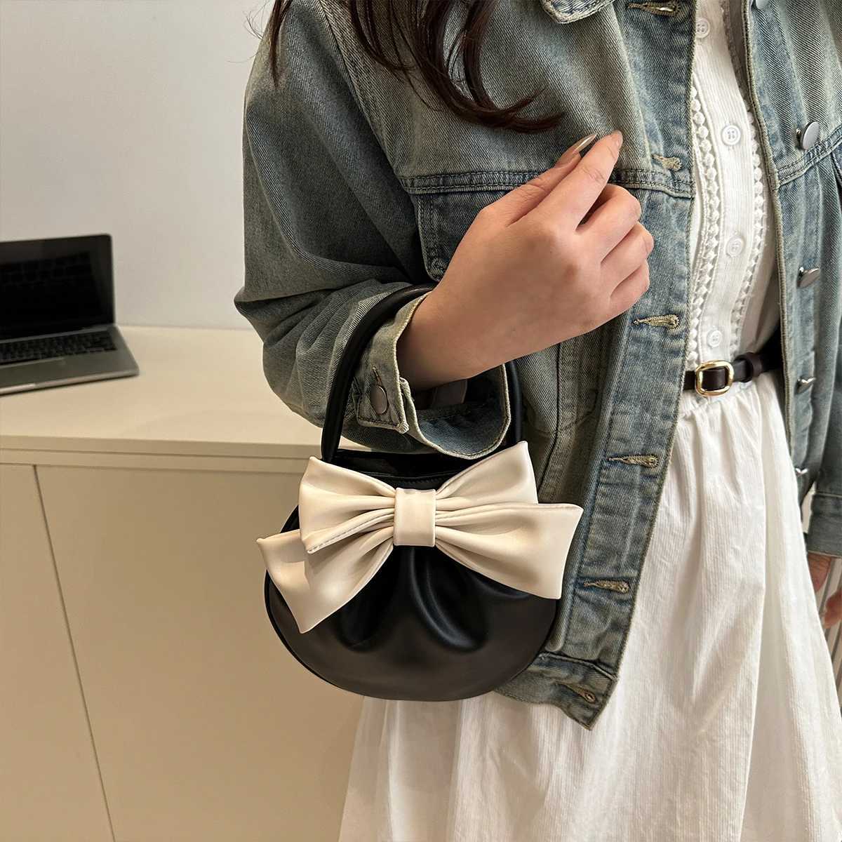 Wens Mini PU Cluh Bag - Lightweight Small Purse with Bow Detail Magnetic Closure for Daily Use Coin Purse Y251121