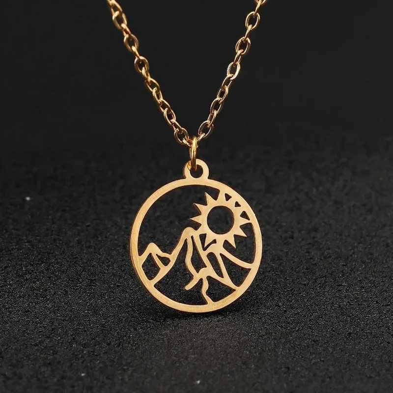 Stainless Steel Necklace Mountain Sun Sunset Pendant Necklace For Women Choker Necklaces Fashion Jewelry Party Friends GiftsXJ251121