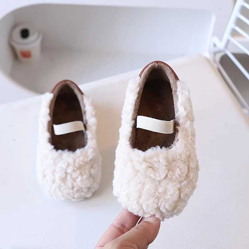 Winter New Children Flat Shoes Fur Cover Toe Light Warm Kids Casual Shoe 2024 Plush Warm Non-slip Leisure Comfy Boys Girls ShoeW251121