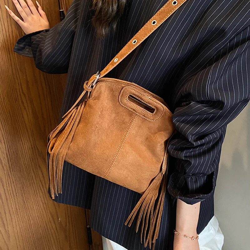 Fashion Niche Handbag Casual Crossbody Shoulder Bag for Women Korean Style Handheld Simple Crossbody Shoulder Bag 251111