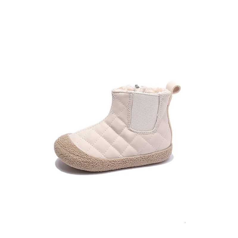 New Childrens Winter Boots for Girl Solid Color Short Versatile Toddlers Causal Boots Fashion Thickened Plush Kids Cotton BootsW251121