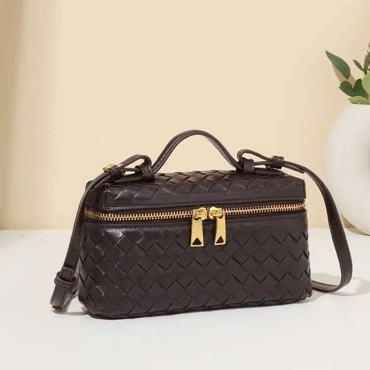 Explosive Woven Lunch Box PU Handbag for Wen Crossbody Shoder Bag Simple and Versatile Y251121