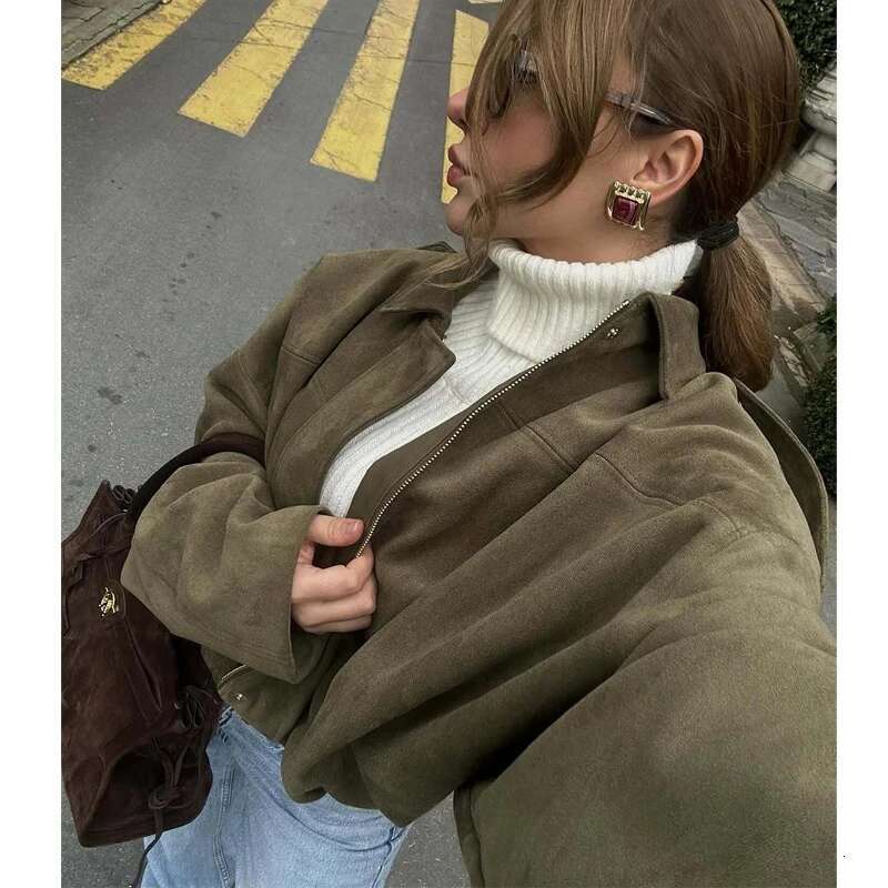 Designer Clothes TRAF 2025 Suede Bomber For Women Outerwears Oversized Jacket Woman Streetwear Zip Women's Coats Padded Varsity Jackets