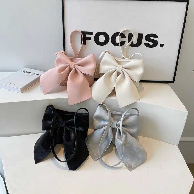 Fi Large Capacity Bow Knot Shoder Bag Cute Kaii Bow Decor Square Bag Lightweight Casual Handbag Y251121