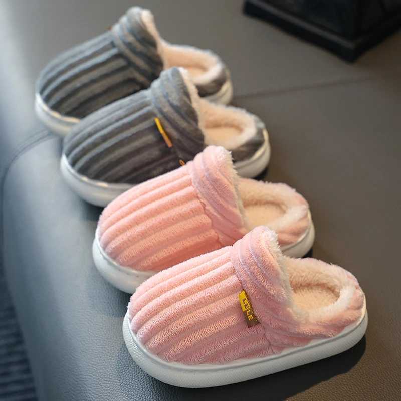 Childrens Cotton Slippers Winter Boys Girls Baby Plush Slippers Indoor Closed-Toe Warm Fuzzy Anti-Slip Parent-Child SlippersW251121