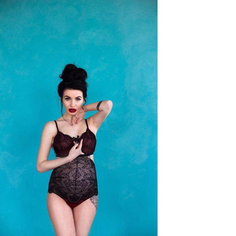 Lace Sexy Lingerie New Lace Edge Pattern Shaping Vest One Piece With Elastic Straps