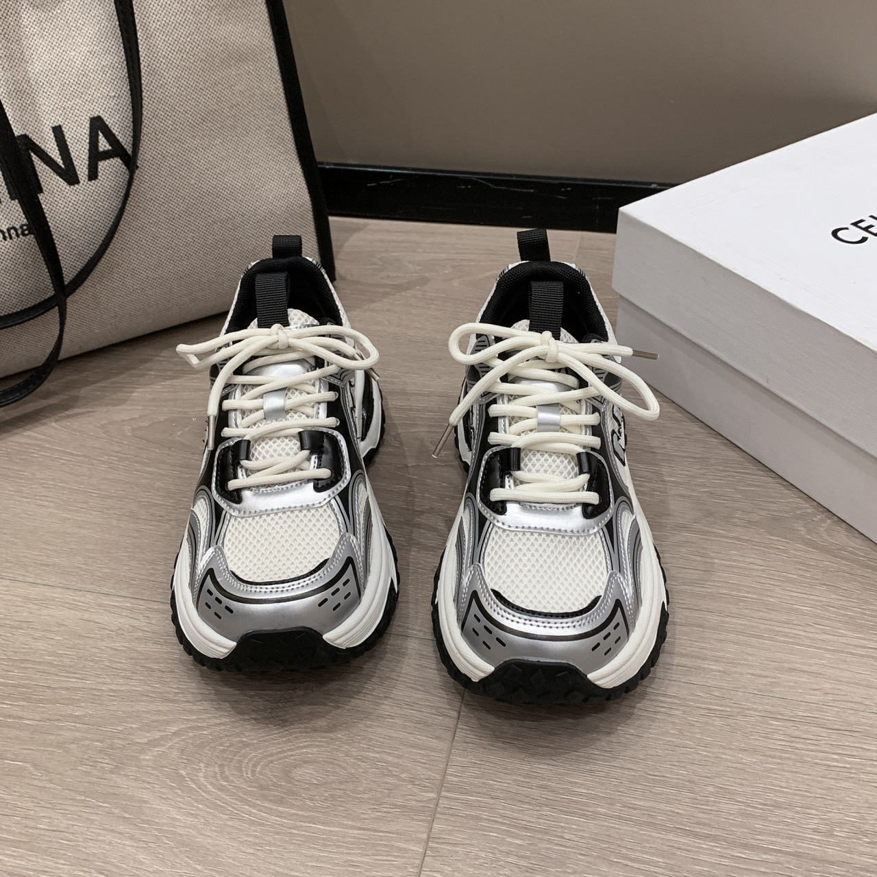 Free shipping Designer Casual Shoes 2025 new height increasing mesh breathable thick sole height increasing versatile casual sports shoes