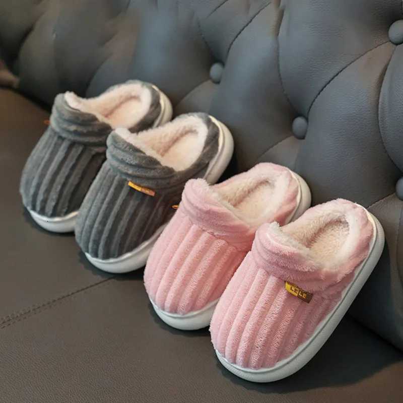 Childrens Cotton Slippers Winter Boys Girls Baby Plush Slippers Indoor Closed-Toe Warm Fuzzy Anti-Slip Parent-Child SlippersW251121