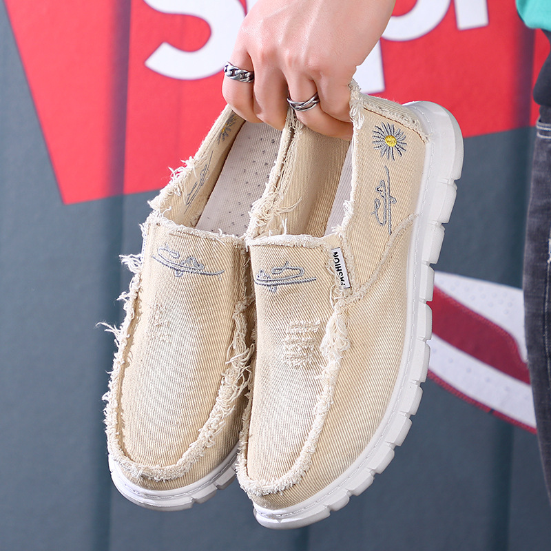 Men'S And Women'S Casual Loafers with Floral Embroidery- Made of Soft Fabrics, Featuring Non- Slip Rubber Soles, Lightweight And Comfortable