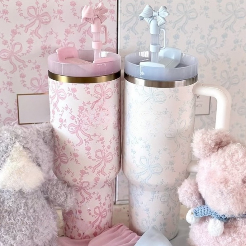 Toscana Toile H2.0 FlowState 40oz Tumblers In Winter Ice Cup LoveShackFancy Holiday Collaboration Stainless Steel Water Bottle Limited Edition Christmas Gift