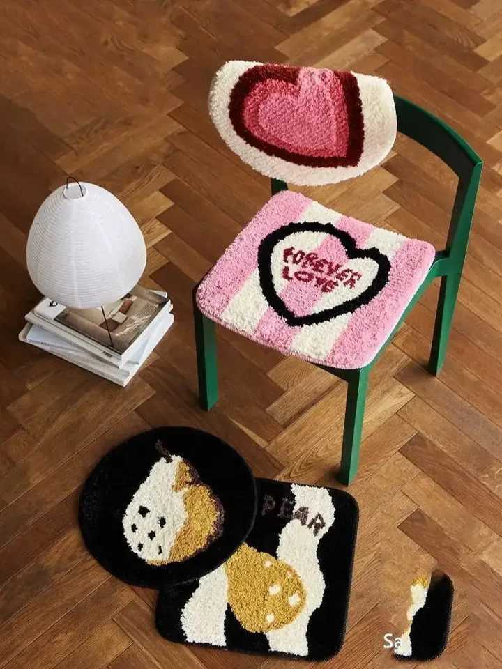 Geometric Patterns Tufted Chair Cushion Anti-slip Seat Cushion Soft Plush Embroidery Patter Sit Cushion Room Absorbent Rug C251121