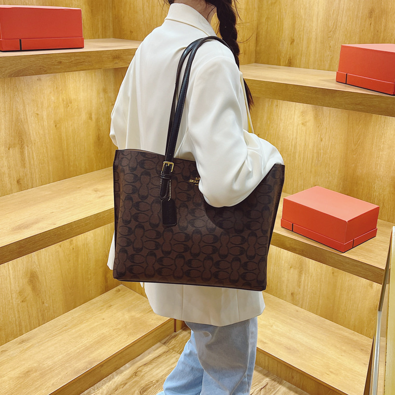 Designer bag free shipping 2025 new fashionable high-end texture printed large capacity tote bag shoulder crossbody bag for womens