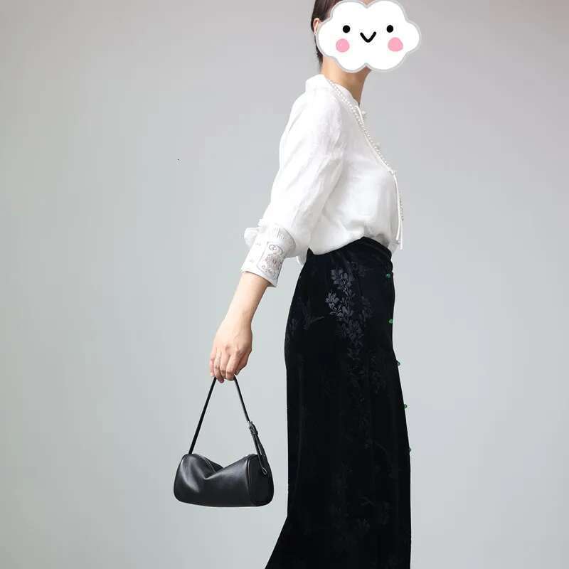 Full Grain Leather Soft Balck Small Size Crossbody Bags For Women Adjustable Shoulder Strap Underarm Bag Portable Handbag Designer Bag