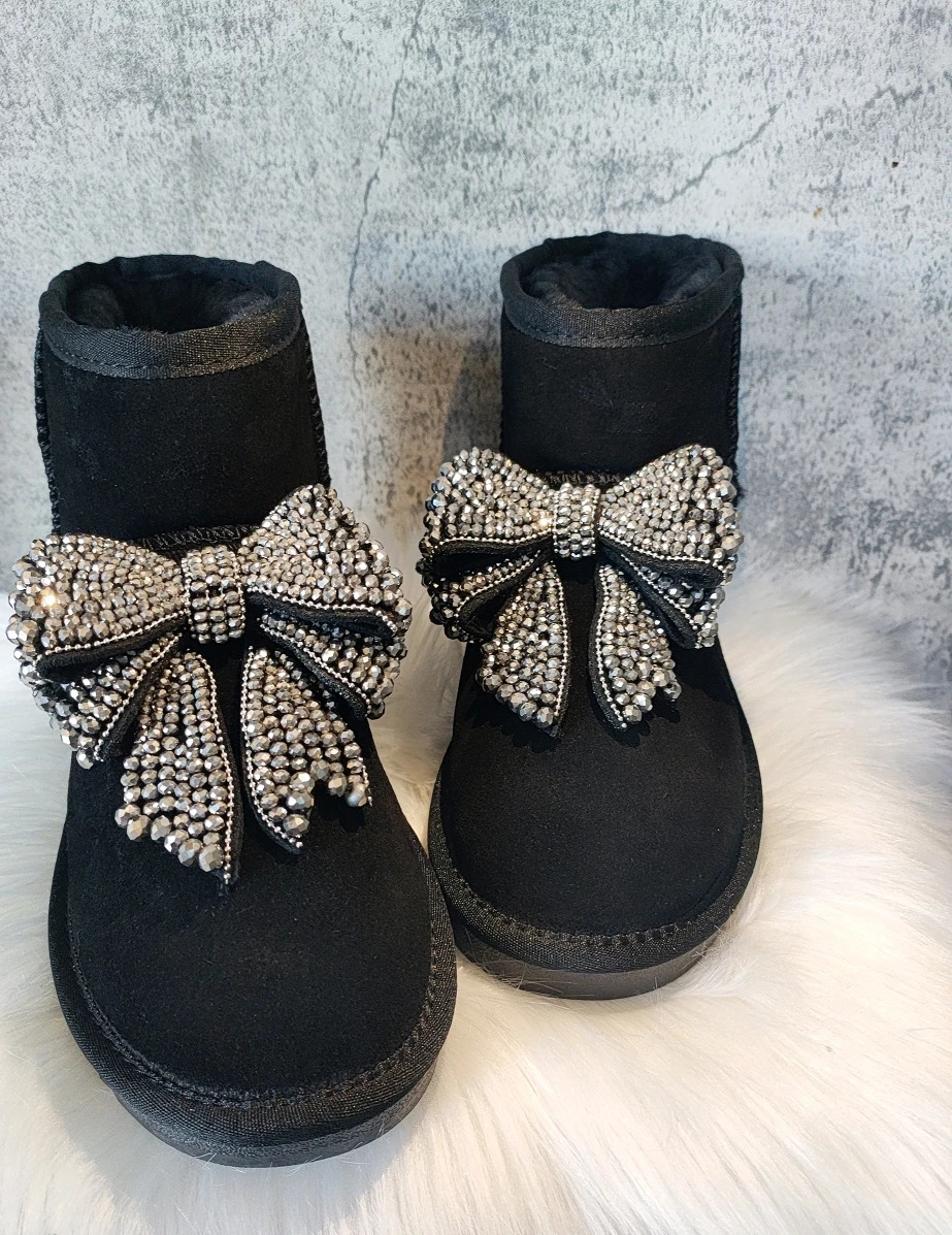 Winter Snow Boot for Women Warm Real Leather Oversized Bow Bead Crystal Boots Lowcut Fur Shoes Fashionable Plush Thick 251121