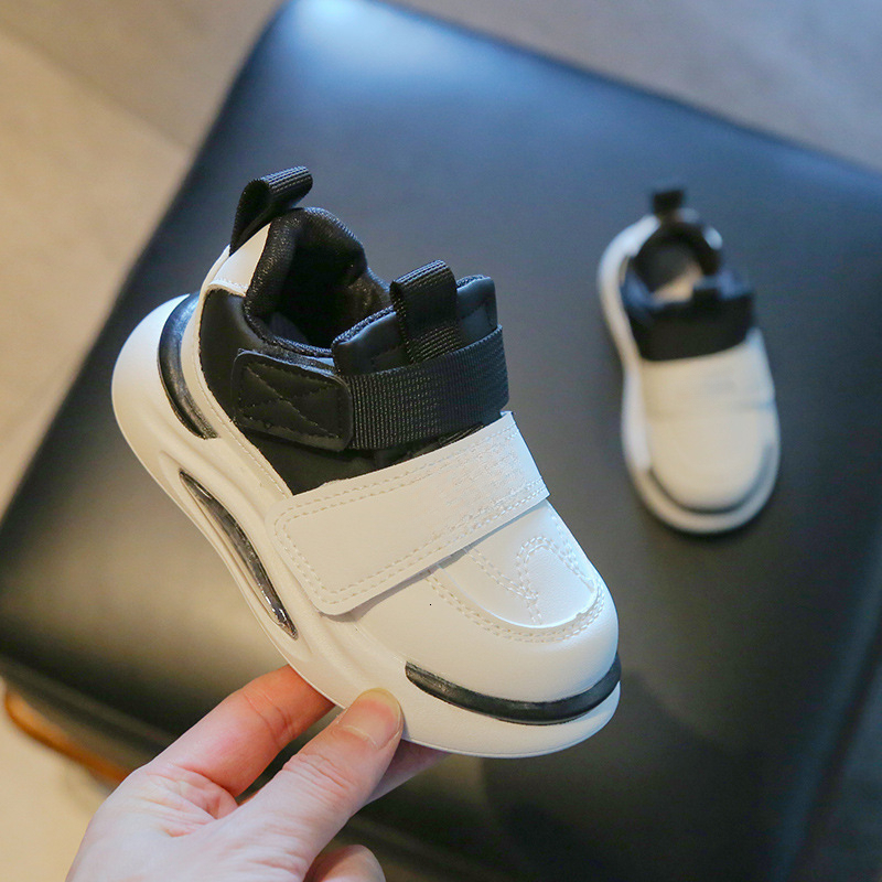 Hot selling designer sports shoes with leather surface, spring and autumn new styles for boys and girls, children's shoes, boys' non slip ca