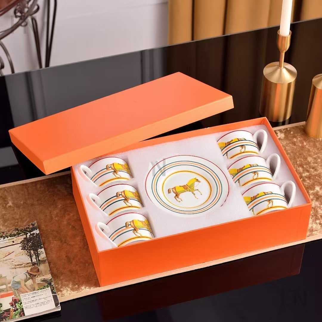 Bone china coffee cup and saucer H home set creative tea cup with saucer simple flower tea ceramic cup for home use S25421