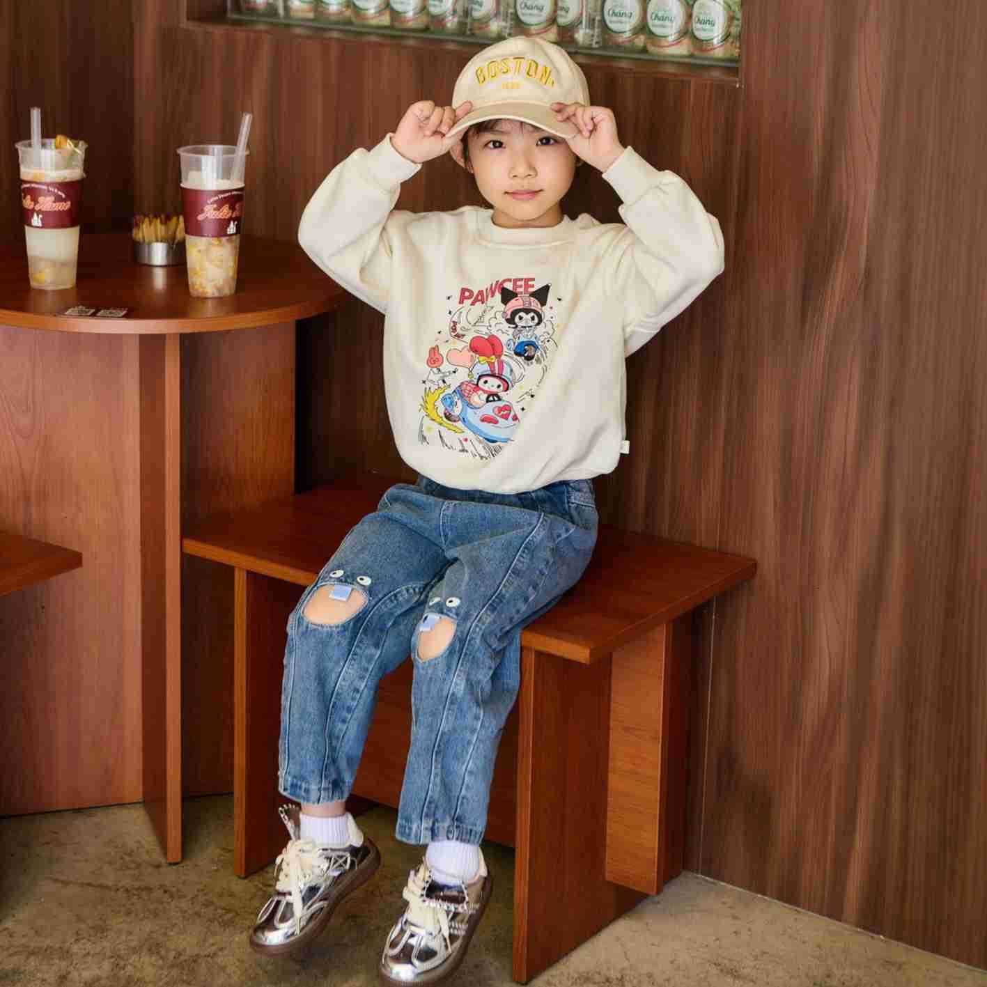 Sanrio Autumn Winter Thickened Fleece Pullover for Girls Kuromi Sweatshirt for Girls Cartoon Loose Long Sleeve Warm Top H251121