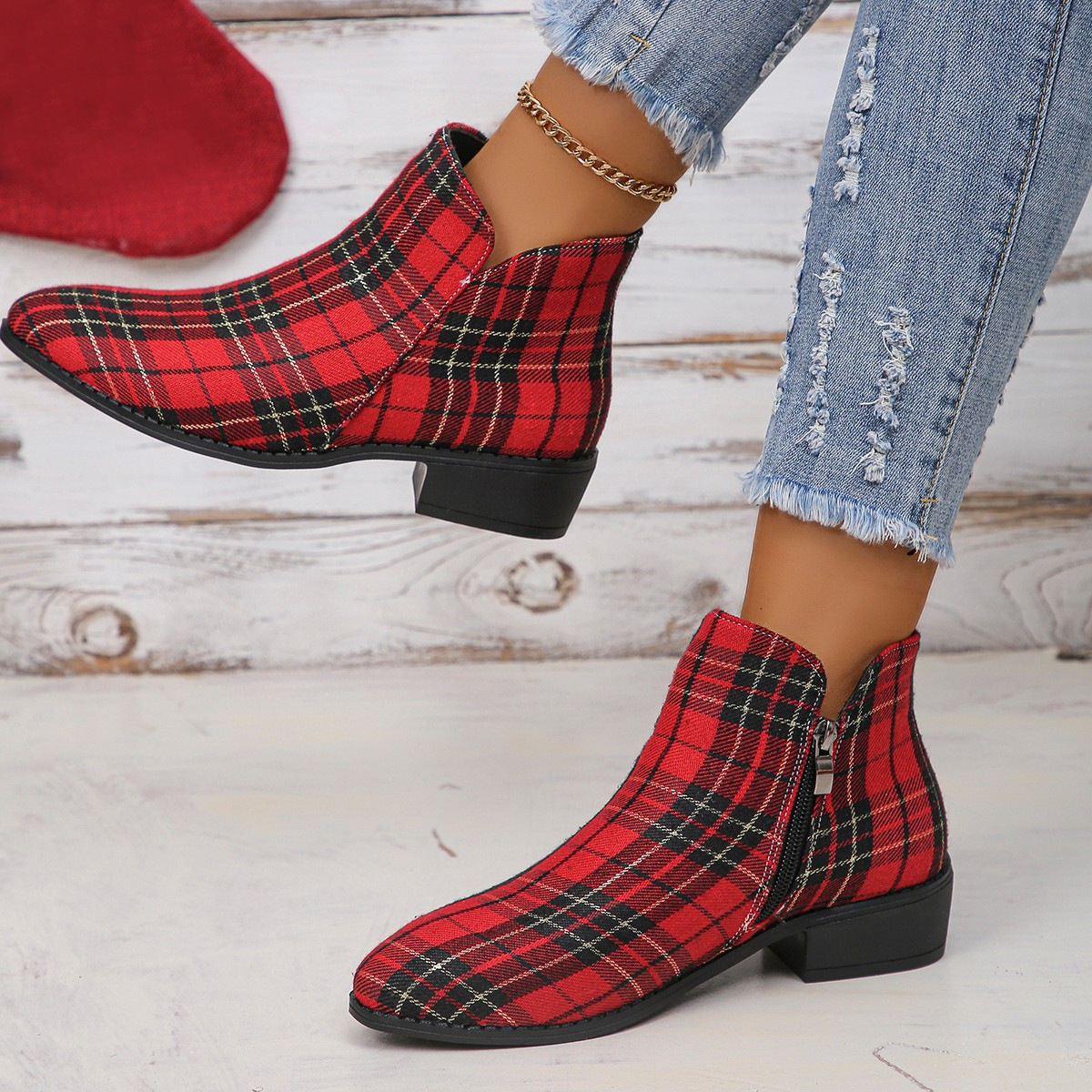 Ankle Boots Womens Christmas Plaid Print Zipper Retro Red Plaid Chelsea Boots Outdoor Platform Shoes Classic Side Booties 250904