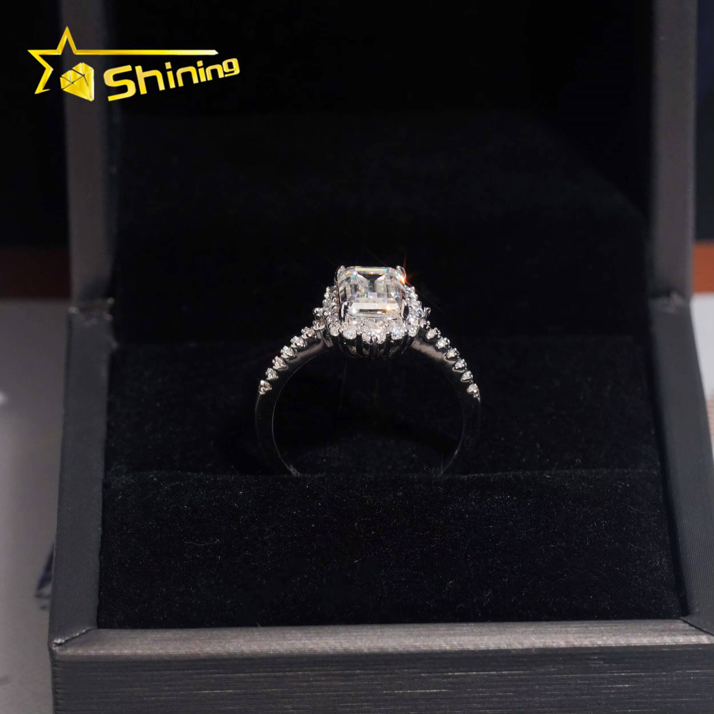 Bling Jewelry 925 Sterling Silver Women Elegant Emerald Cut 2ct Engagement Moissanite Wedding Ring