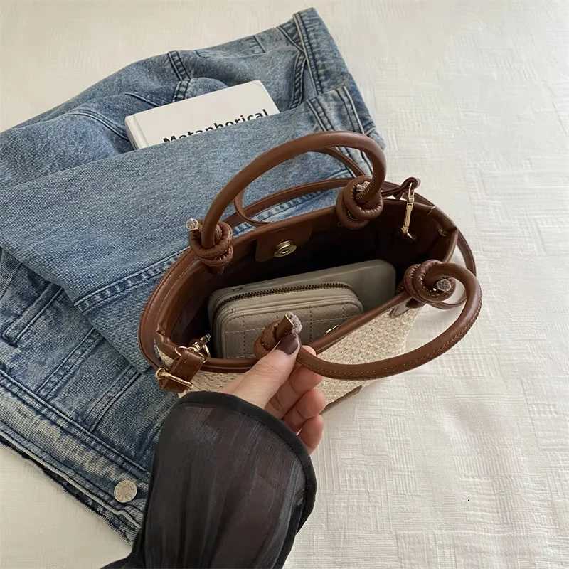 Summer Vai Wens Beach Str Shoder Bag Design Ladies Portable Crossbody Bags Knot Basket Woven Tote Handbags Y251121