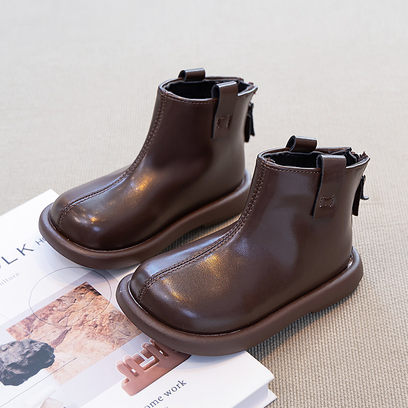 New designer shoes Girls Autumn Winter Martin Boots New Children s Leather Boots Single Boots Princess Boots Girls Fleece Lined Short Boots