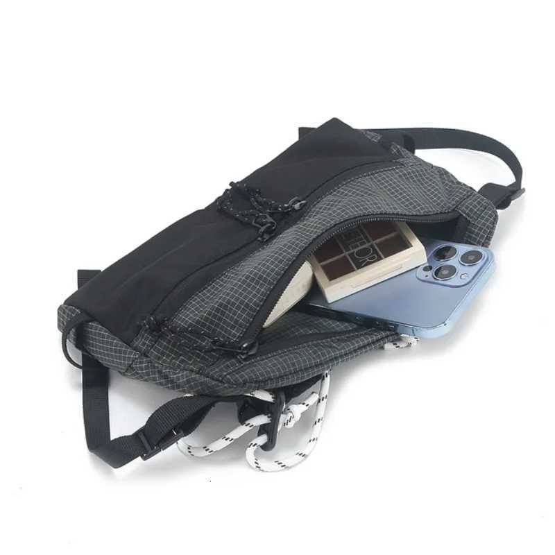 Fashion Water-Resistant Light Mountain Crossbody Bag Expandable Storage Anti-Spl Design for Men Outdoor Hiking Cmute EDC Man Bags Y251121