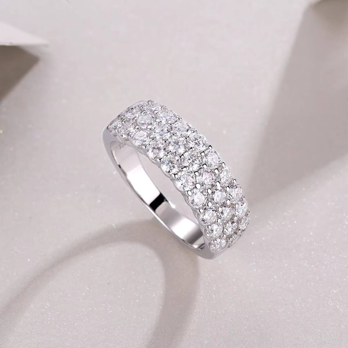 Best Selling Custom Engagement 925 Sterling Stone Eternity Wedding Jewelry Women Moissanite Ring Silver