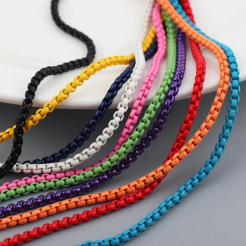 10 pieces Dainty Enamelled Chain Necklace Box Enamel Pop 250420