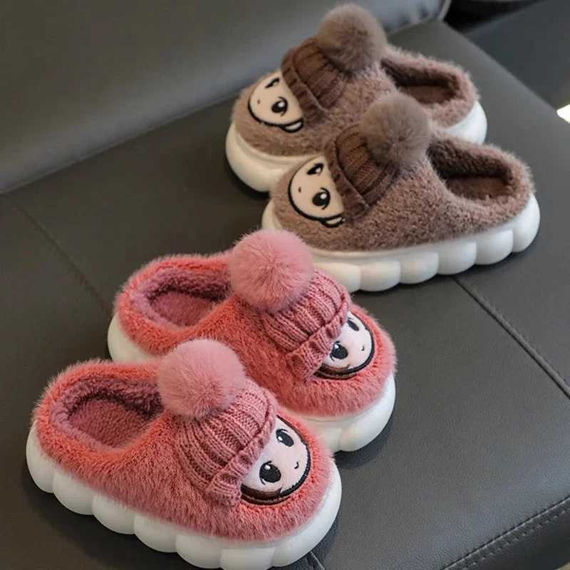 Winter Childrens Slippers Boys Indoor Home Cartoon Cute Middle and Small Childrens Baby Cotton Slippers Warm Girls SlippersW251121