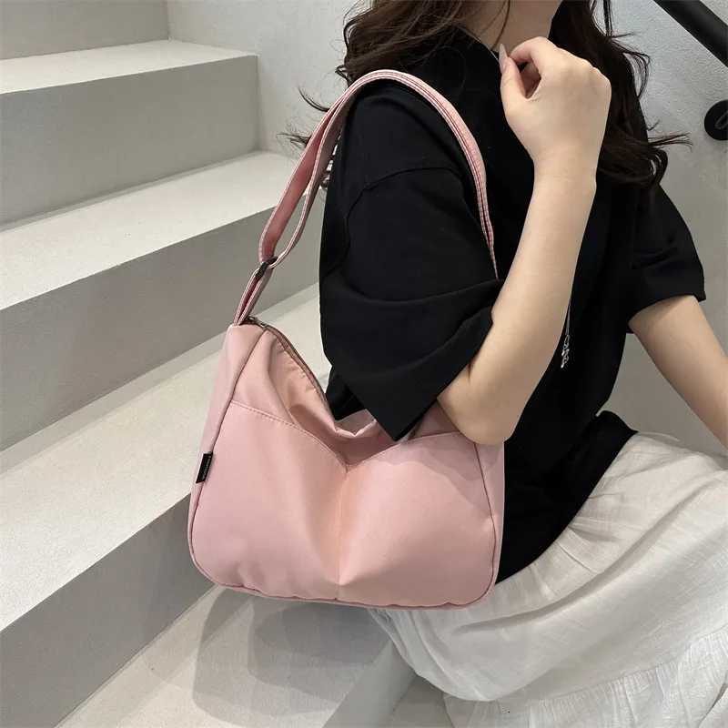 Simple Sports Women Nylon Shoulder Bag Commuter Solid Color Girls Messenger Bags Fashion Large-capacity Ladies Handbags ToteT251121