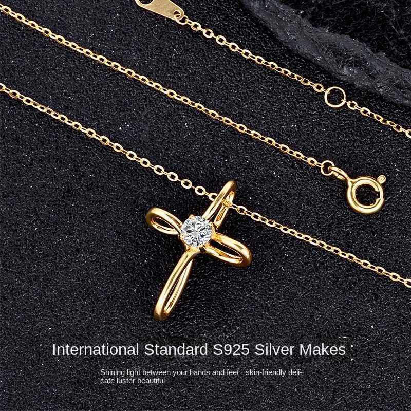 S925 Silver Moissanite 14k Gold Cross Collarbone Necklace Simple Versatile Hip Hop Jewelry Street Trend Christmas Gift for HerXJ251121