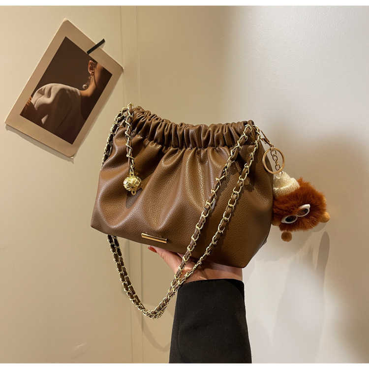 Trend Small Bags for Women 2025 New Fashion Texture Shoulder Bag Chain Bucket Bag Crossbody Bag H251121