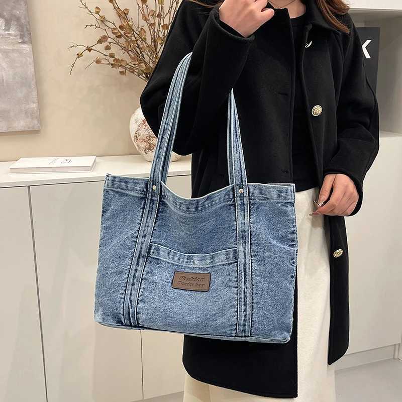 Fashion Luxury Womens Shoulder Bag High Quality Denim Fabric Womens Handbags Large Capacity Multi Functional Womens Tote BagT251121