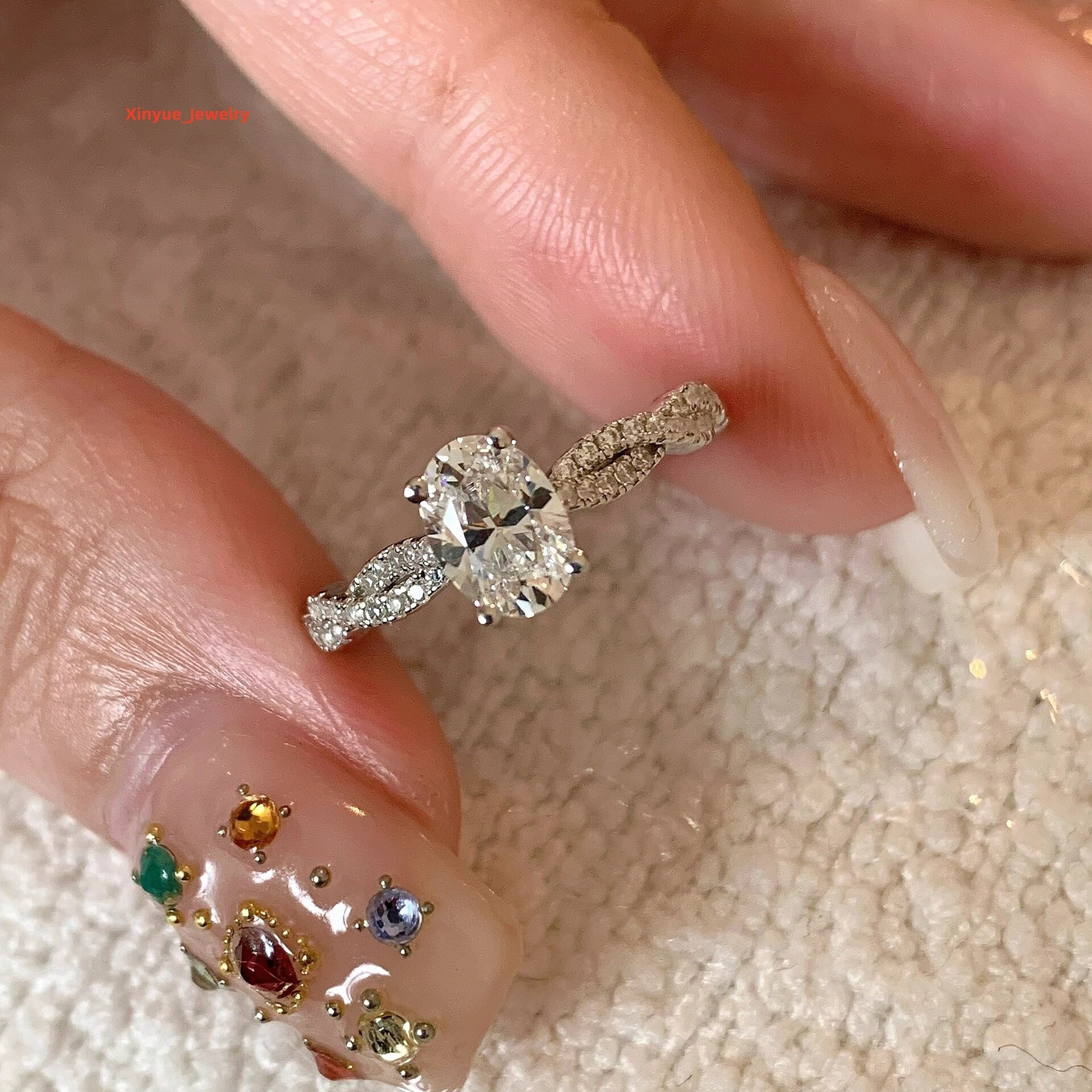 Customized Women Rings Oval 925 Silver Moissanite CZ Engagement Ring Rhodium Plating Inlay Setting Engagement Rings for Women