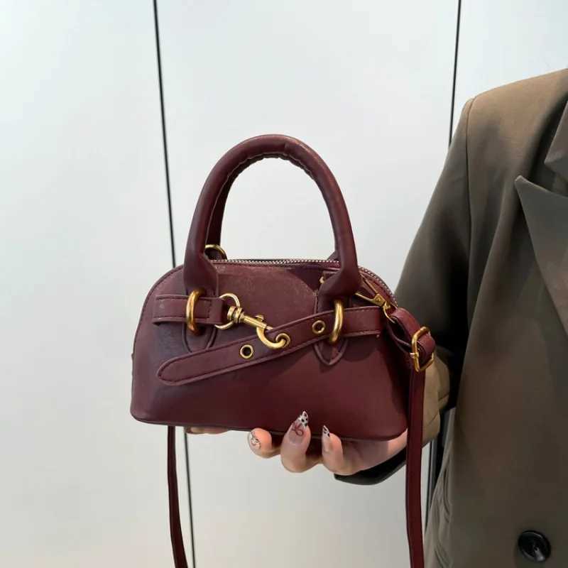 Luxury Wens Leather Crossbody Bag With Adjustable Strap Classic Elegant Design By Famous Designer For ryday Carry Ladies Y251121