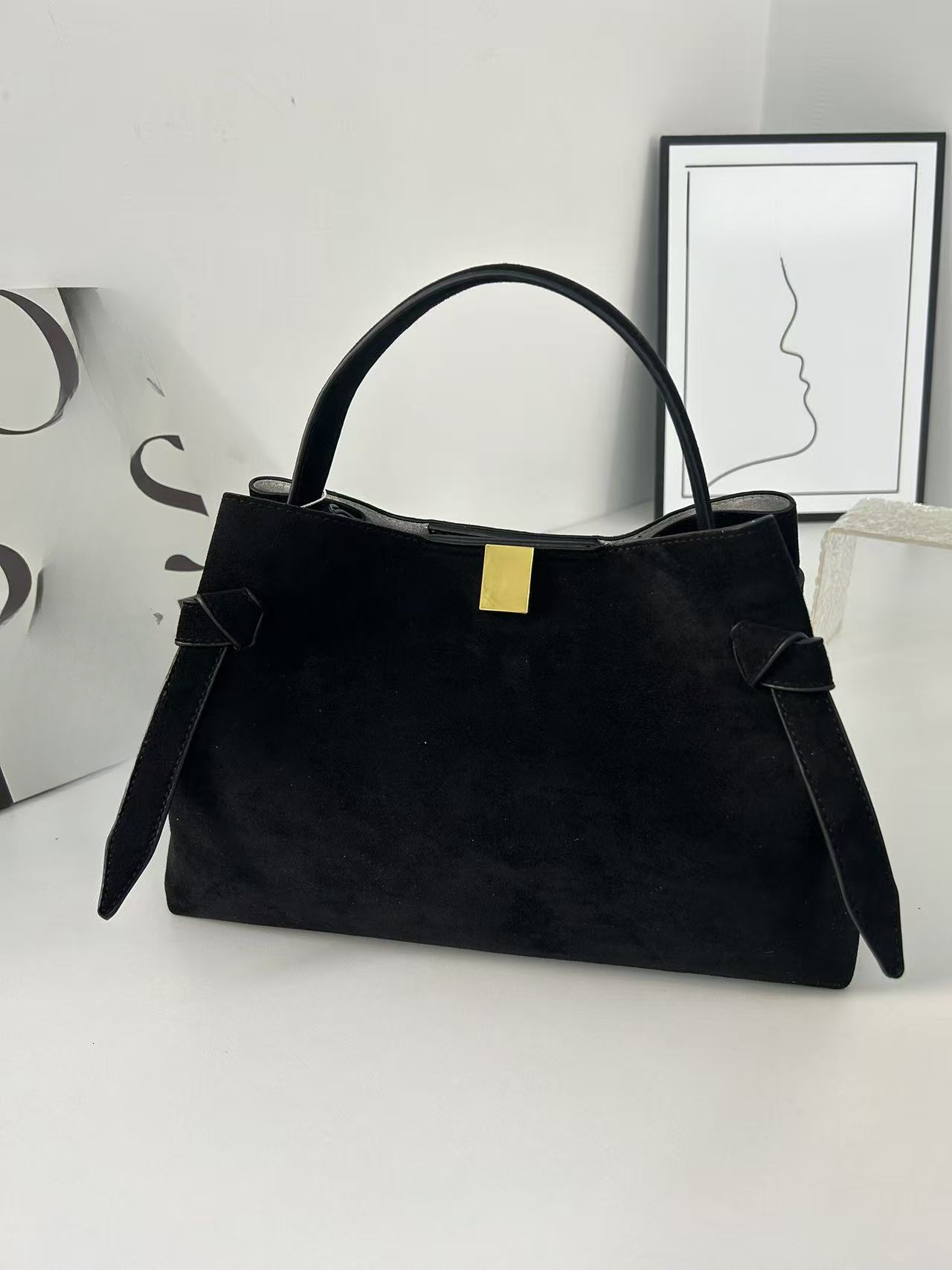 Christmas Luxury Bag Handbag Women's Elegant Shoulder Crossbody Bag Daily Commuter Suede Texture Handheld Fashion Designer Bag