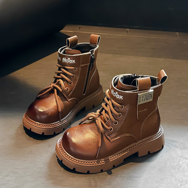 New designer shoes Boys and Girls Martin Boots with Fleece Lining Warm Leather Boots Autumn and Winter New Style Double Cotton Thick Sole Short Boots 