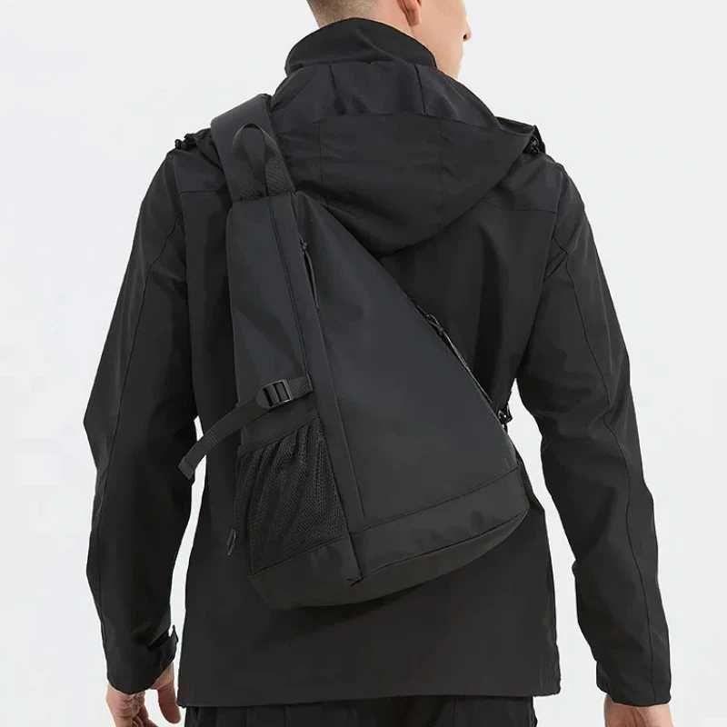 Fashion Functial Crossbody Bag Mens Trendy Sports Cycling Ch Bag Mti-functial Small Backpack Mens Shoder Bag Badmint Bag Y251121