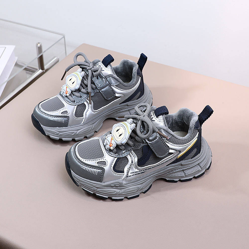 Winter new luminous shoes, warm children's sports shoes, fashionable trendy shoes, Korean version dad shoes, casual children's shoes