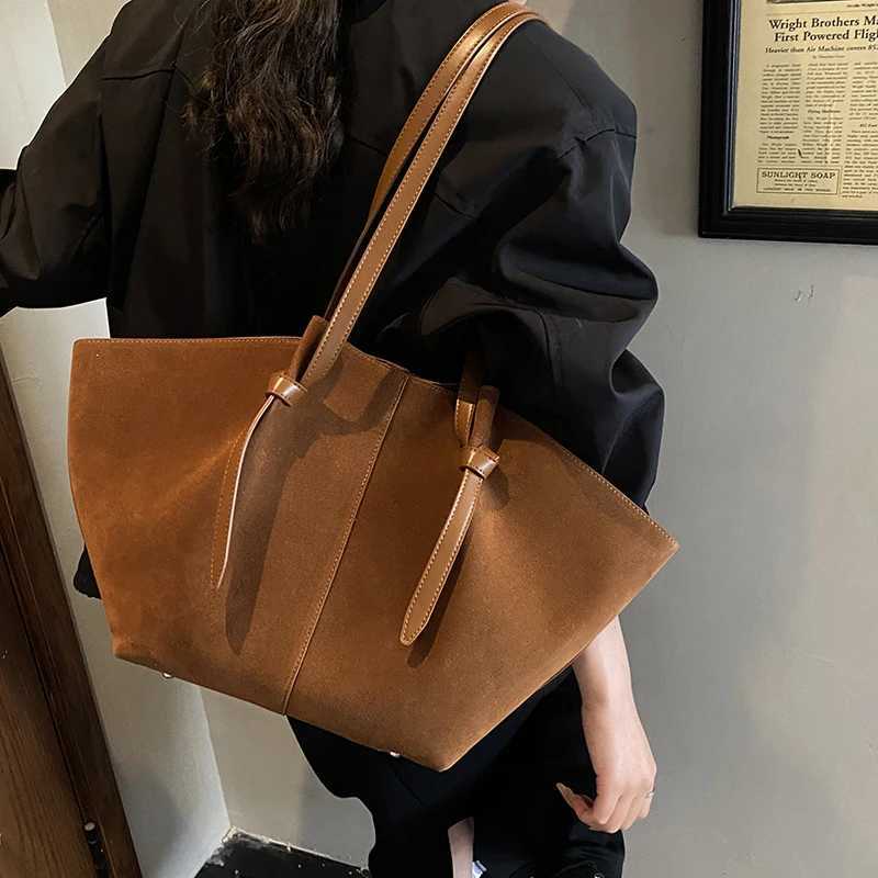 2025 Autumn New Branded Big Tote Bag Set For Wen PU Suede Pure Color 2-IN-1 Large Capacity Shoder Shoppers Designer Handbags Y251121
