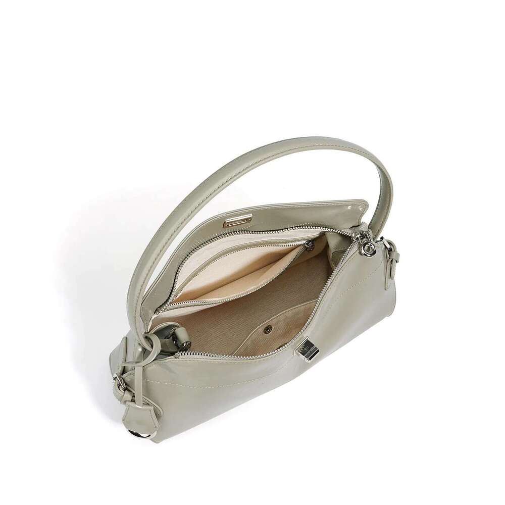 Designer bag 2025 New Leisure Matcha Beige Color Large Bowg Tote Oil Wax Glossy Cowhide Leather Women Handbag All-Match Commuter Purse