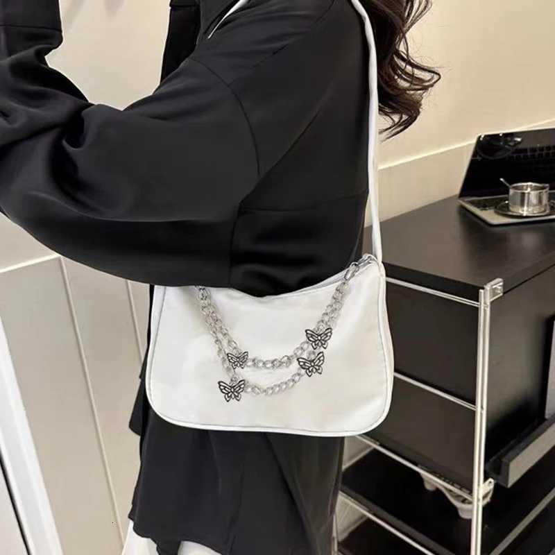 The Neutral Color Bags Are Suitable for Daily Commuting and Going to School They Are Single-Shoulder Bags for StudentsT251121