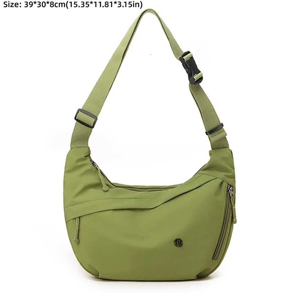 Multifunctional Shoulder Bag Nylon High Capacity Crossbody Messenger Bag Adjustable Belt Waterproof Hobos Bag Daily CommuttingT251121