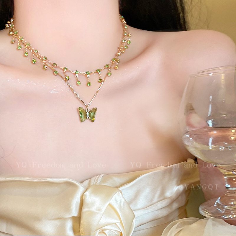 Crystal Butterfly Necklace Women's Light Twine Pearl Pendant Chokers Collarbone Chain Elegant Jewelry Gifts Free shipping