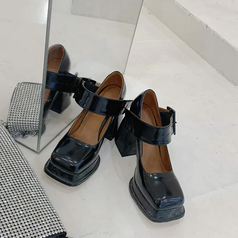 Retro Mary Jane High Heels Women Shoes Fashion Chunky Heel Pumps Platform Ankle Buckle Japanese Uniform Ladies 251121